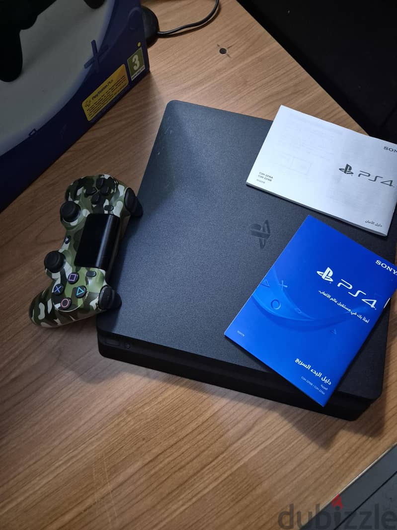 Ps4 Slim 1TB used + 1 original controller + 1 CD 5