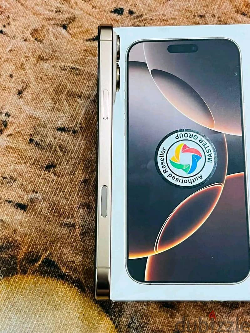Apple - iPhone 16 Pro Max 3