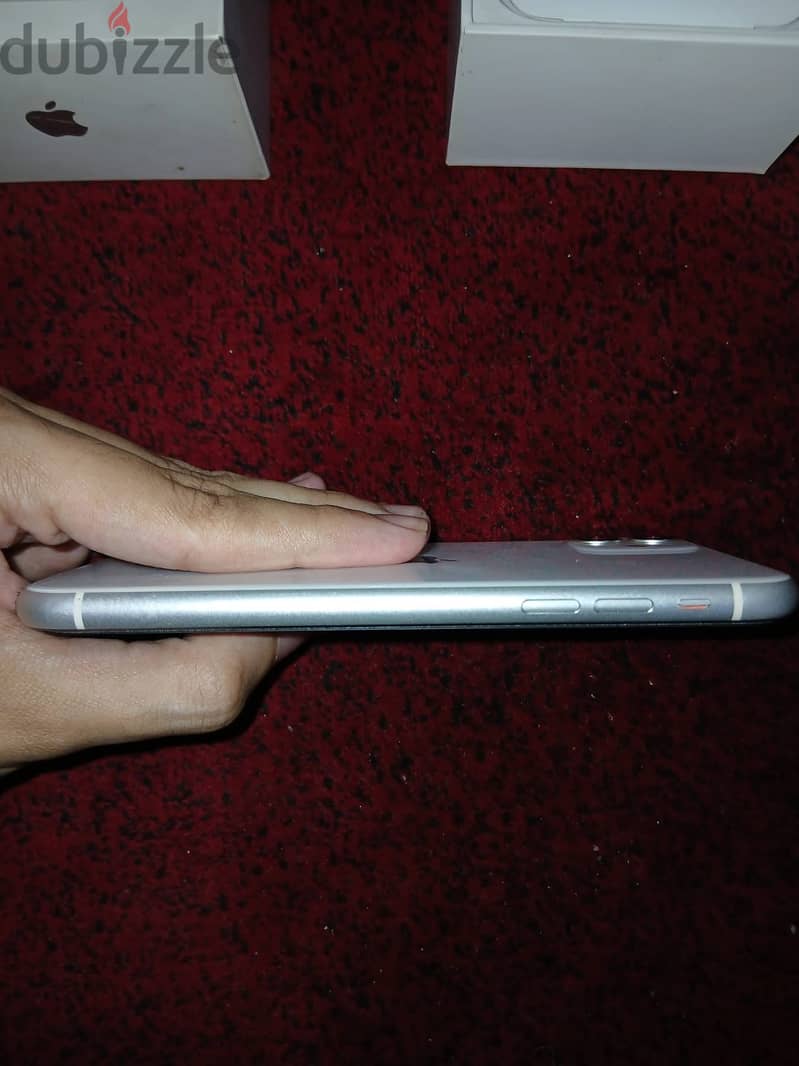 Apple - iPhone 11 9