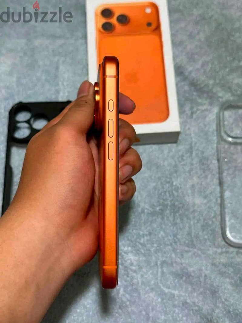 Apple - iPhone 17 Pro 3