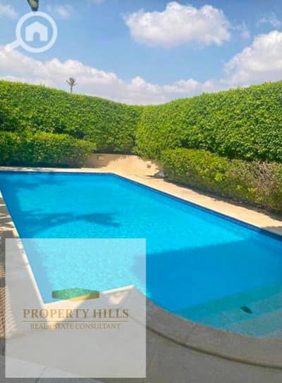 Immediate receipt fully finished palace for sale 600 meters compound palaces and villas only view water future and landscape smart in the finest and most exquisite location