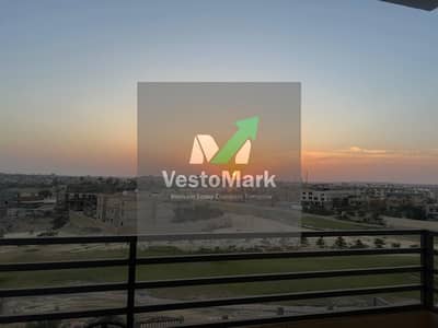 Duplex Penthouse for Sale in Golf City – Al Obour City  Location: Golf City, Al Obour City  Total Area: 500 SQM  Built-up Area: 350 SQM  Loca