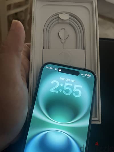 Apple - iPhone 16