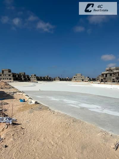 Water chalet for sale 141m plus roof terrace prime location in silver sands project