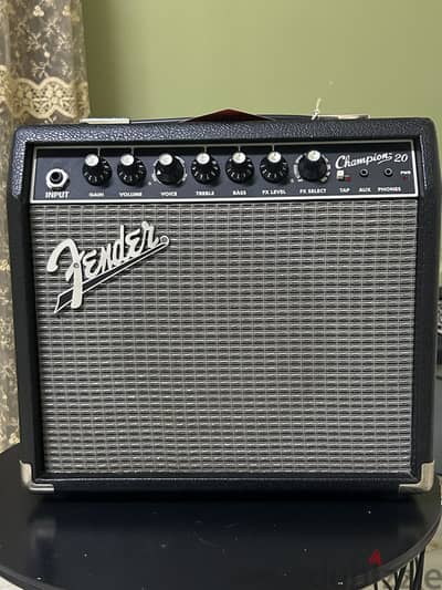 Fender Champion 20 Guitar Amplifier - Excellent Condition