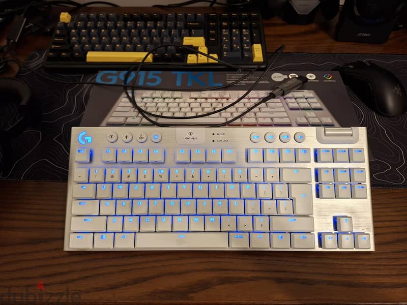 Logitech g915 tkl 1