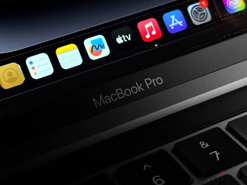 MacBook Pro M1 13” - AS NEW 4