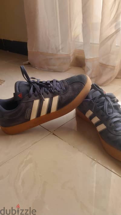 Adidas vl court