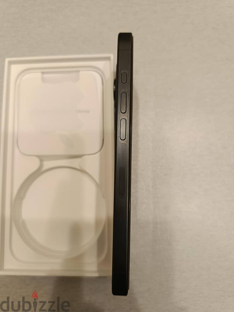 Apple - iPhone 15 Pro 5
