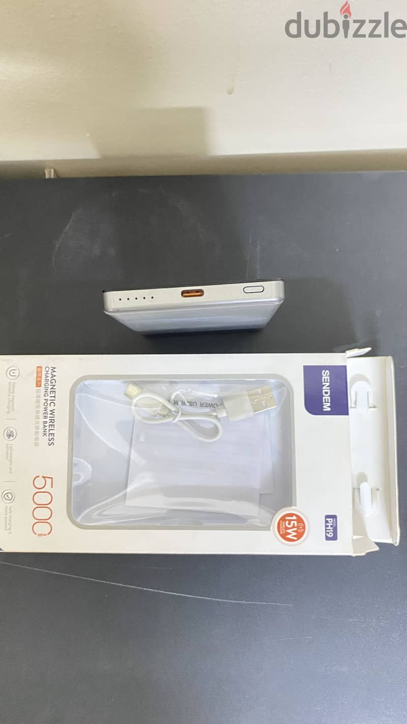 Sendem magnetic wireless charging power bank 2