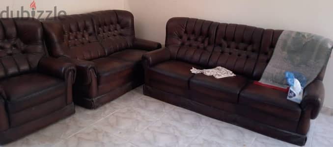 كنب وارد الخارج