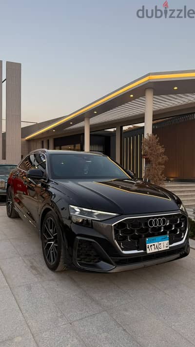 Audi Q8 S Line Plus – 2025