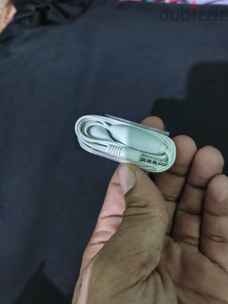 Infinix Hot 60 Pro 6