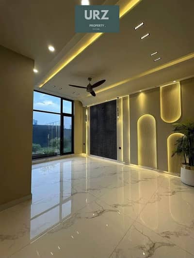 Apartment for sale with 50% discount and excellent clubhouse view in a compound connecting Mostakbal City and New Cairo next to Privado Madinaty