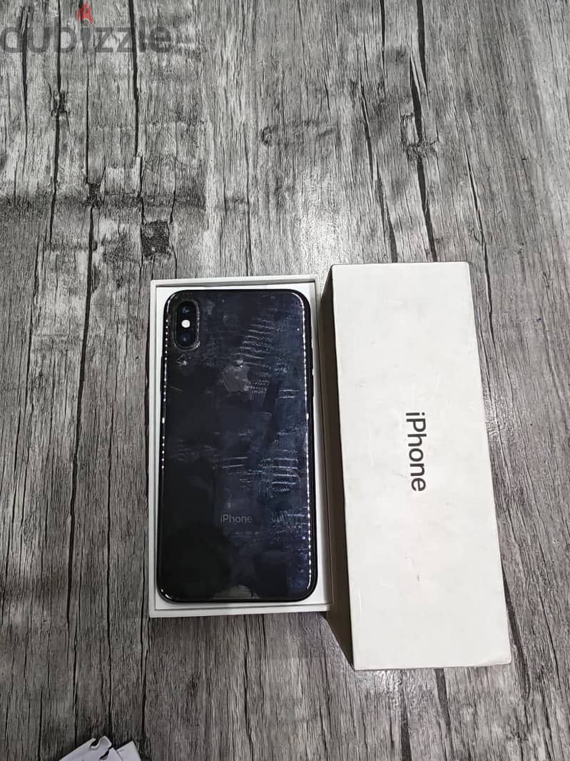 Apple - iPhone XS 1
