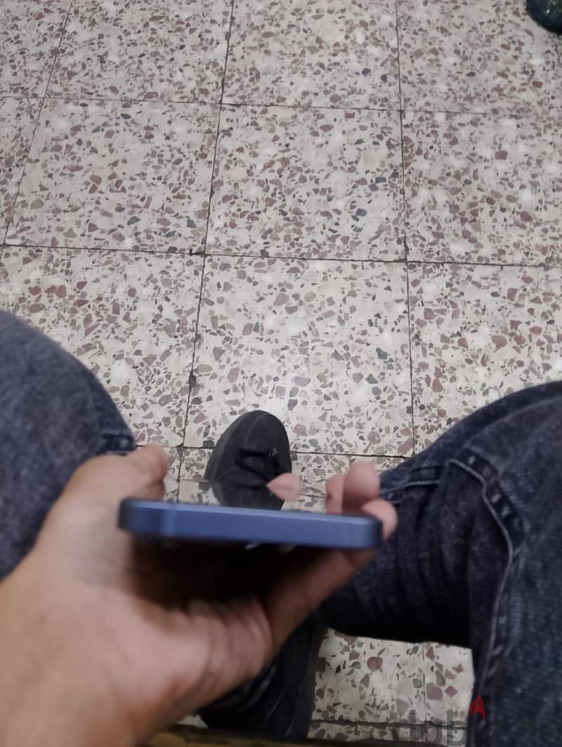 Apple - iPhone 14 4