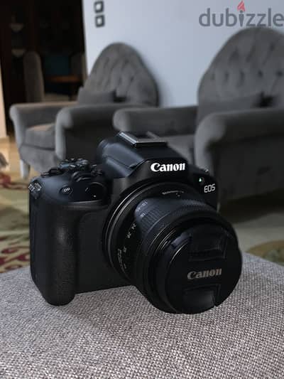 Canon r50