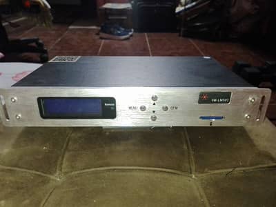 LM501 لأضاءة الحفلات