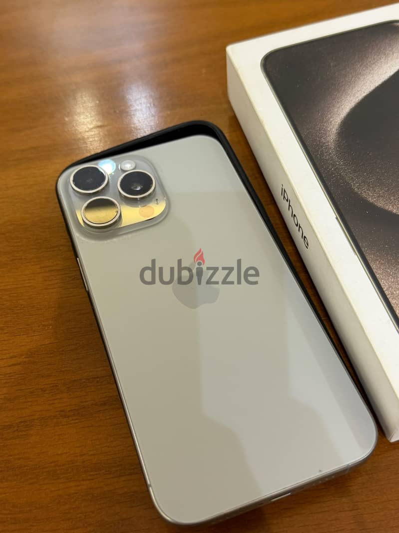 Apple - iPhone 15 Pro Max 6