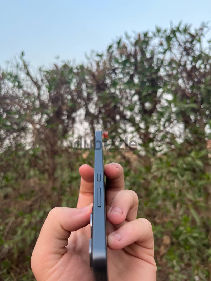 OPPO Reno13 F 1