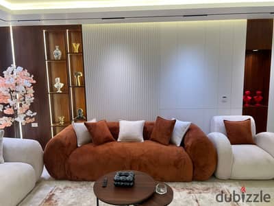 Luxury apartment for rent at Hyde Park – New Cairo, , First Use, located on the 4th floor with a Nice View.