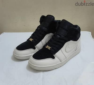 Air Jordan 1 Retro High (Equality)