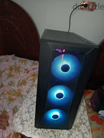 case 4 fan argp power supply 600w 80+
