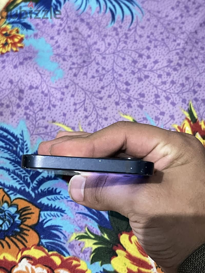 iPhone 12 5