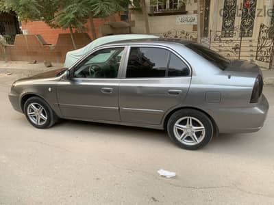 هيونداي فيرنا 2010