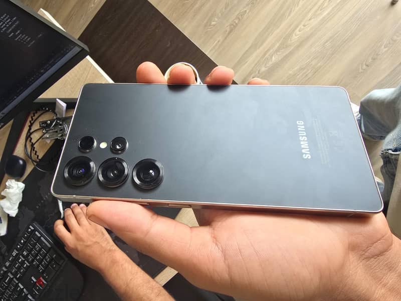 Samsung S25 Ultra 256 1