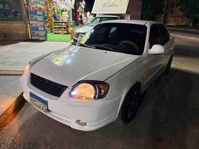 Hyundai Verna 2008
