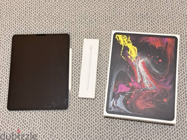 Apple iPad Pro 12.9-inch (3rd Generation) – 256GB – Wi-Fi + Cellular + 10