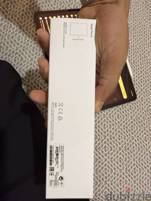 Apple iPad Pro 12.9-inch (3rd Generation) – 256GB – Wi-Fi + Cellular + 12