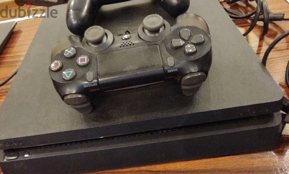 PS4 Slim 500GB 4