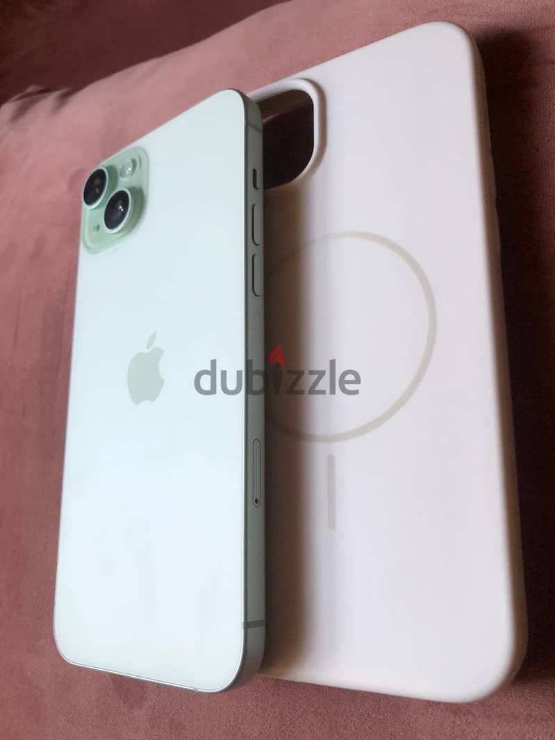 iPhone 15 plus 5