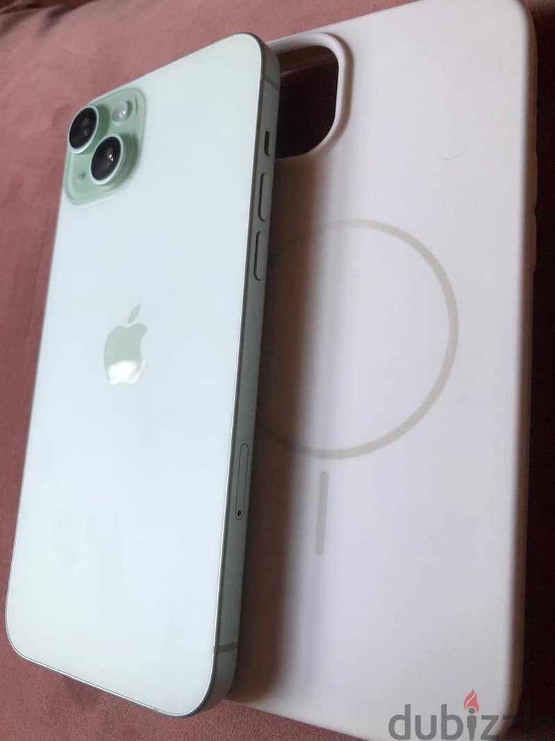 iPhone 15 plus 7