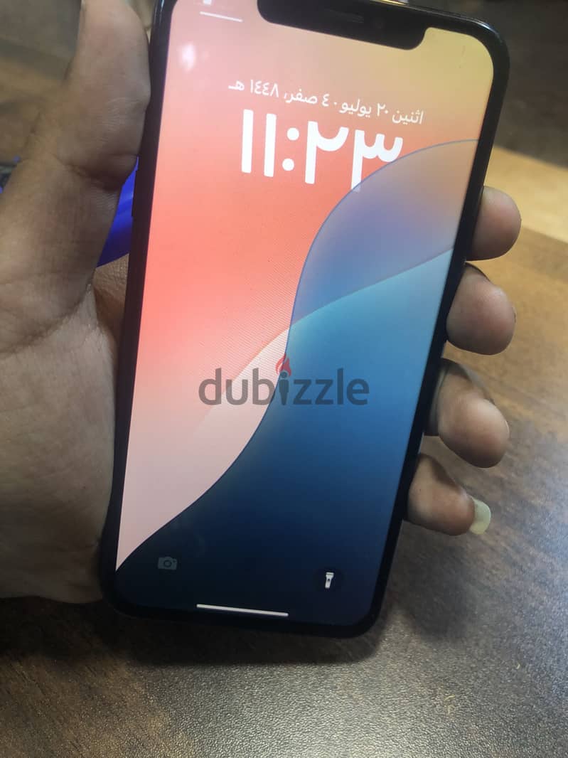 Apple - iPhone XS Max 3