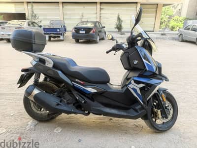 BMW C400X