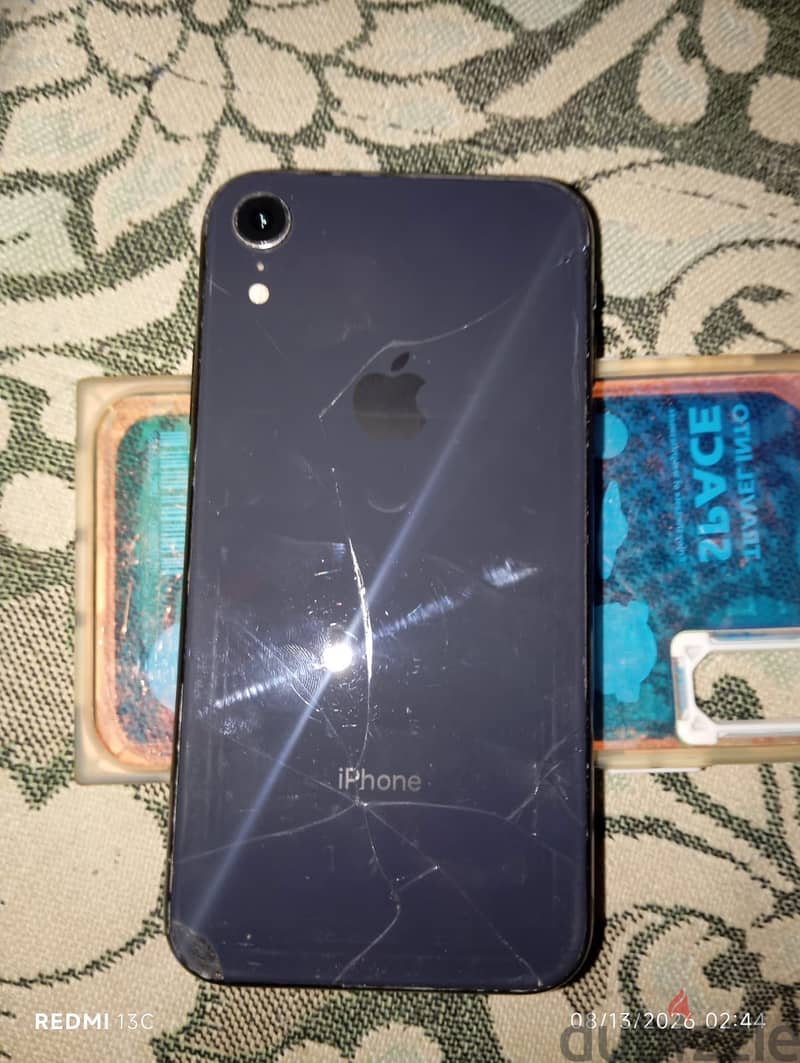 Apple - iPhone XR 2