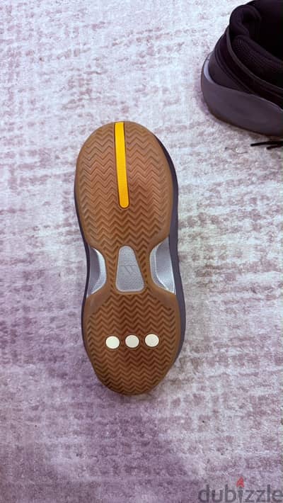 D. O. N. ISSUE Addidas shoes original