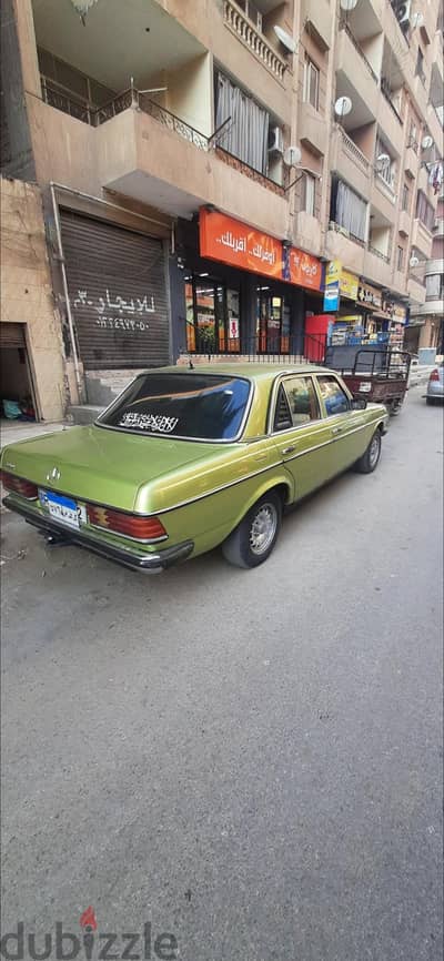 مرسيدس بنز اي 200 1979