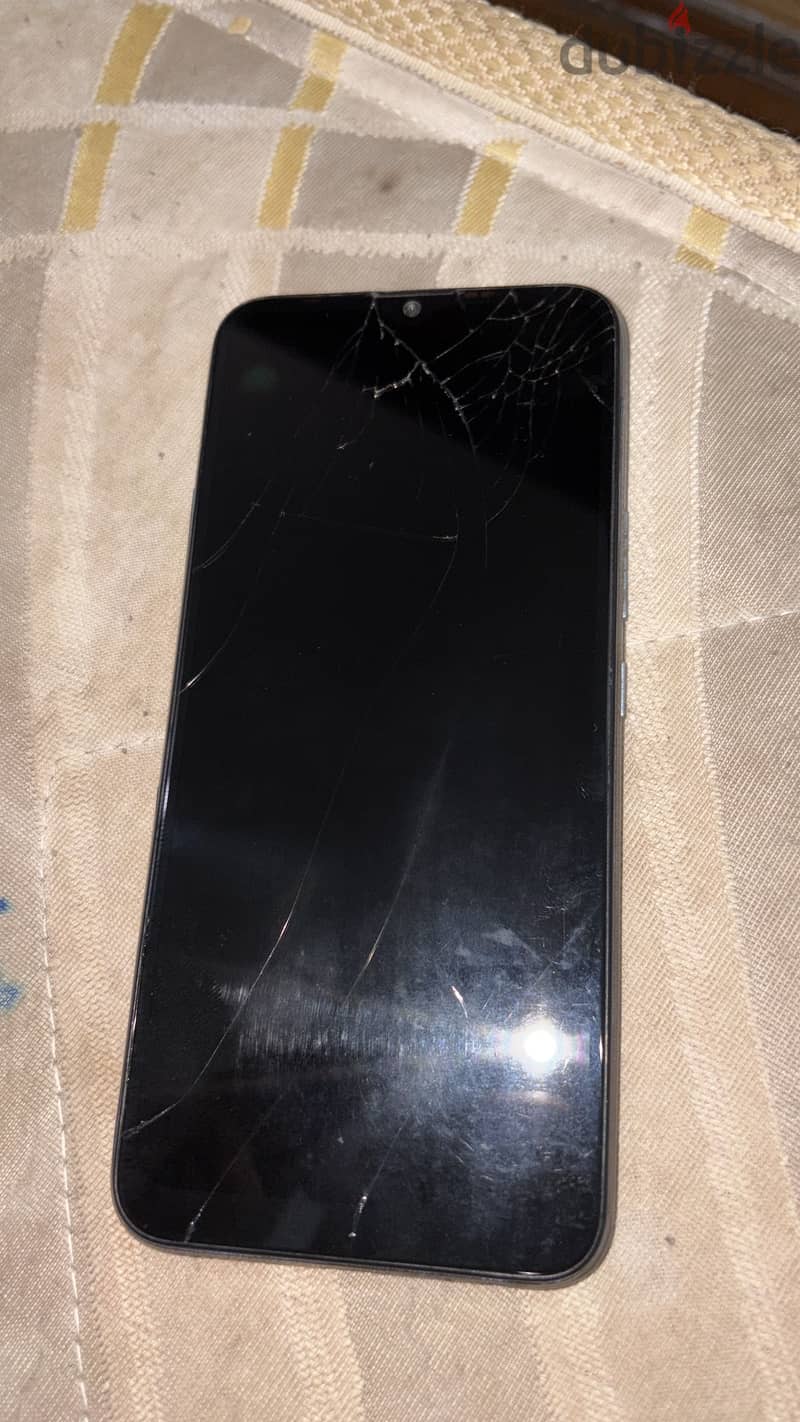 Infinix Hot 8 1