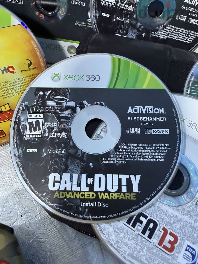 Xbox 360 super slim 7