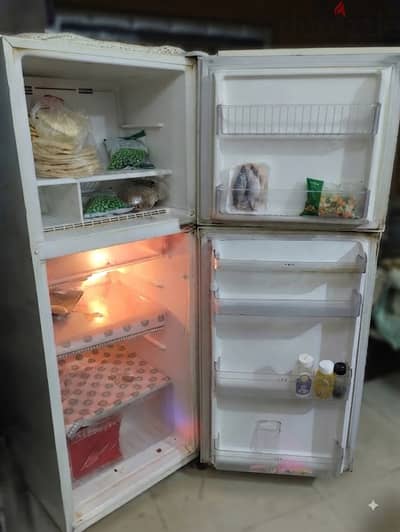 toshiba no frost smart cool fridgeتلاجة توشيبا