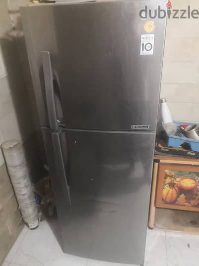 تلاجه lg اظتعمال بسيط