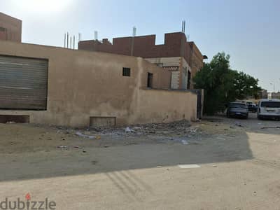 مصنع صابون سائل ومنظفات في أكتوبر المنطقة الصناعية المخازن