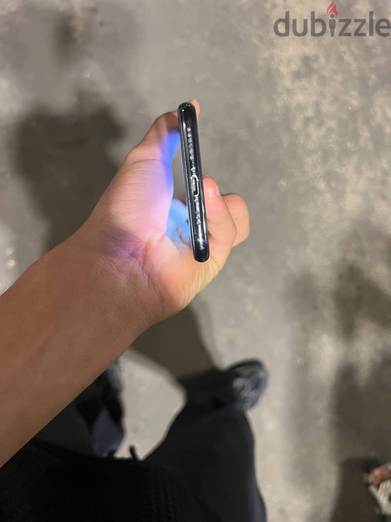 Apple - iPhone XS 3