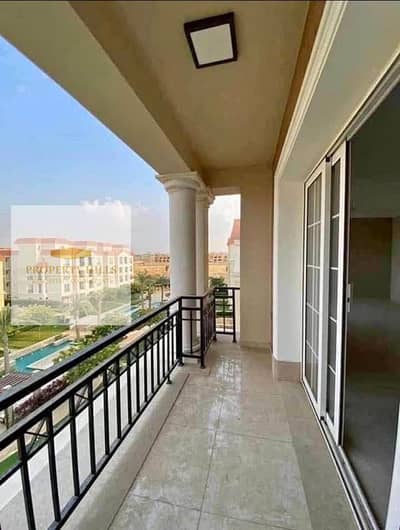 شقة للبيع بسعر الكاش في الجولدن سكوير بجانب النادي الاهلي دقايق auc والتسعين الشمالي