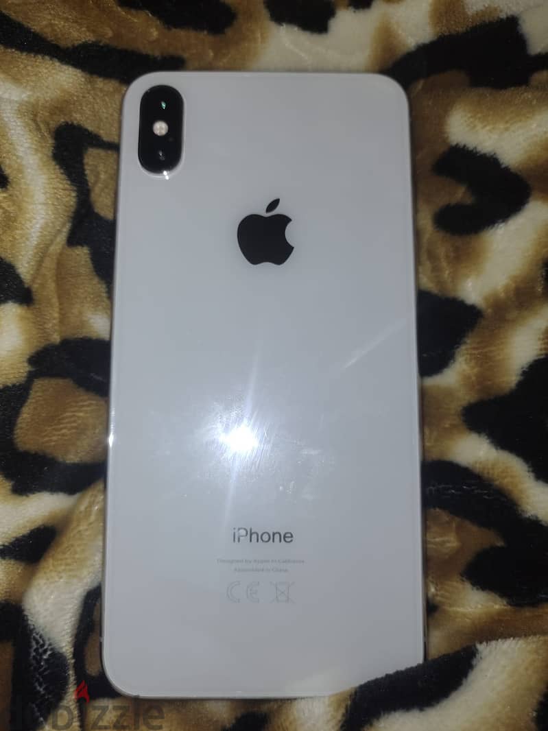 iPhone XS Max 2