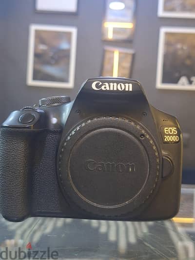 camera Canon 2000d